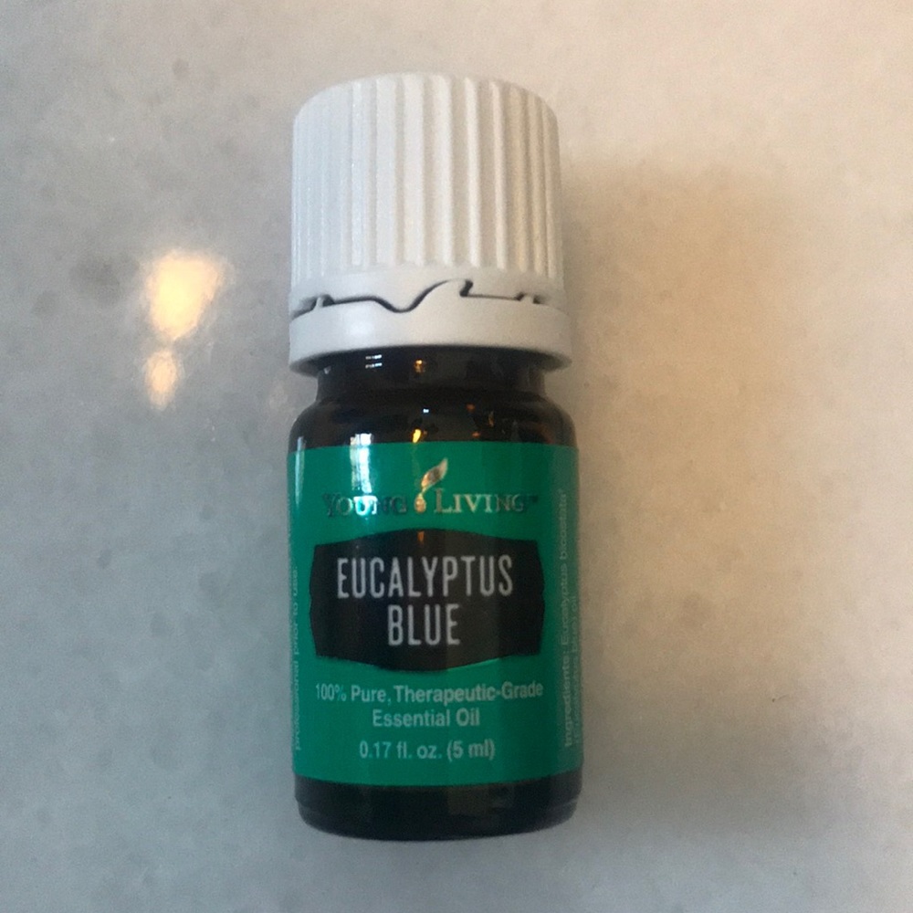 Young living eucalyptus blue essential oil
